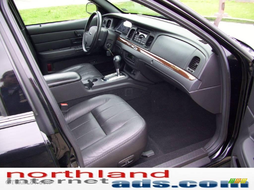 2006 Crown Victoria LX Sport - Black / Charcoal Black photo #17