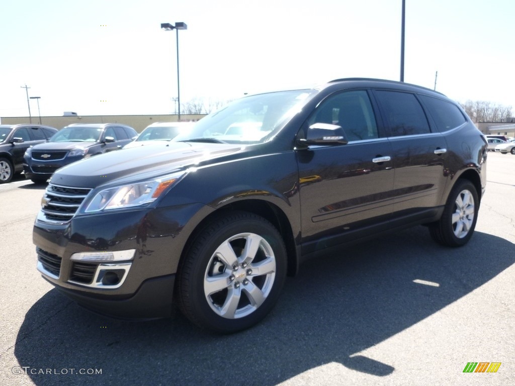 Tungsten Metallic Chevrolet Traverse