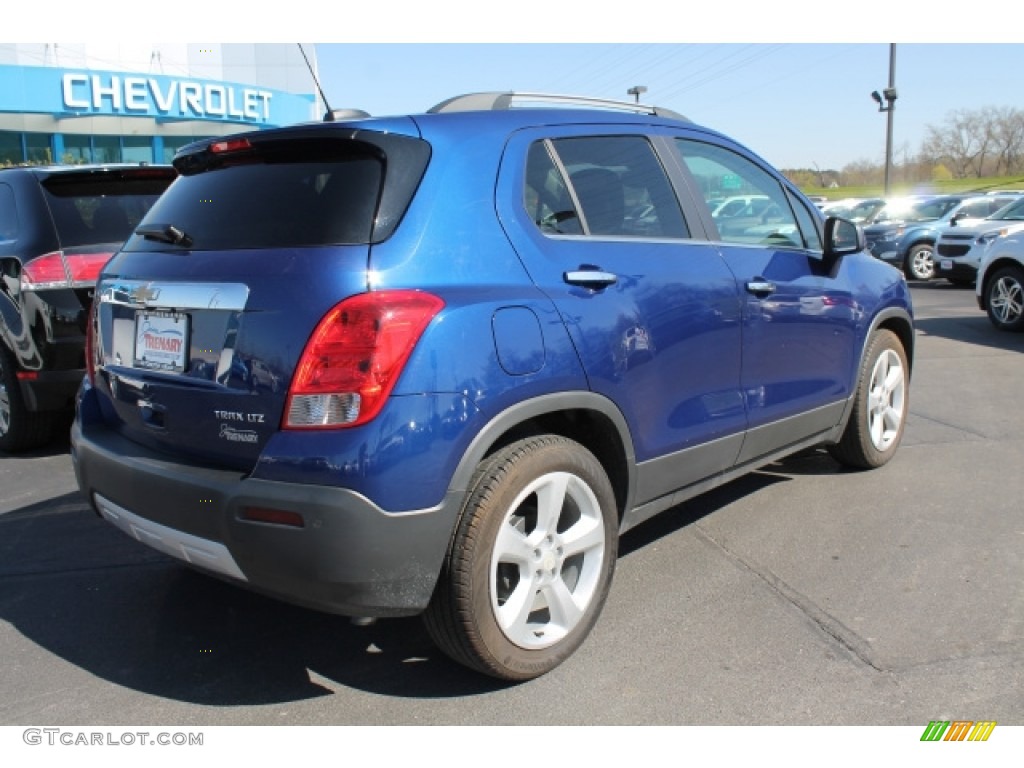 2015 Trax LTZ - Brilliant Blue Metallic / Jet Black/Light Titanium photo #3