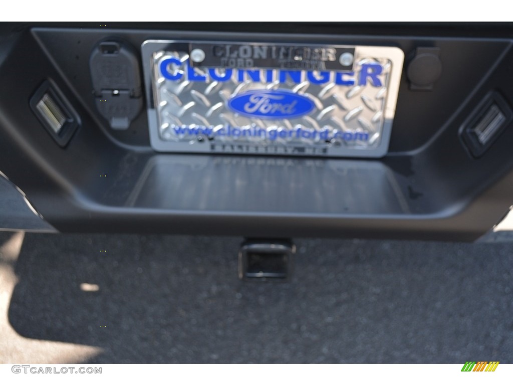 2016 F150 XL SuperCab 4x4 - Ingot Silver / Medium Earth Gray photo #5