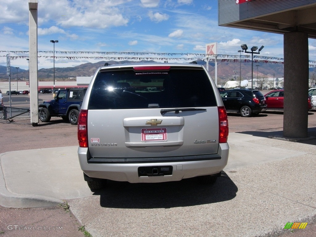 2007 Suburban 1500 LS 4x4 - Silver Birch Metallic / Light Titanium/Dark Titanium photo #4