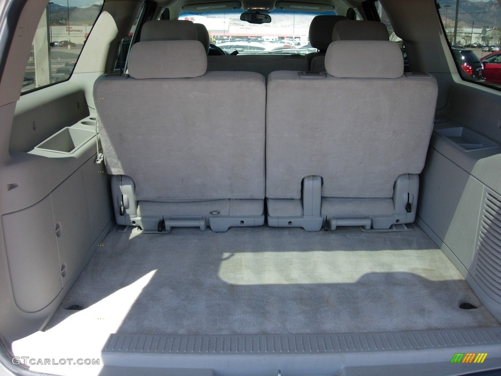 2007 Suburban 1500 LS 4x4 - Silver Birch Metallic / Light Titanium/Dark Titanium photo #15