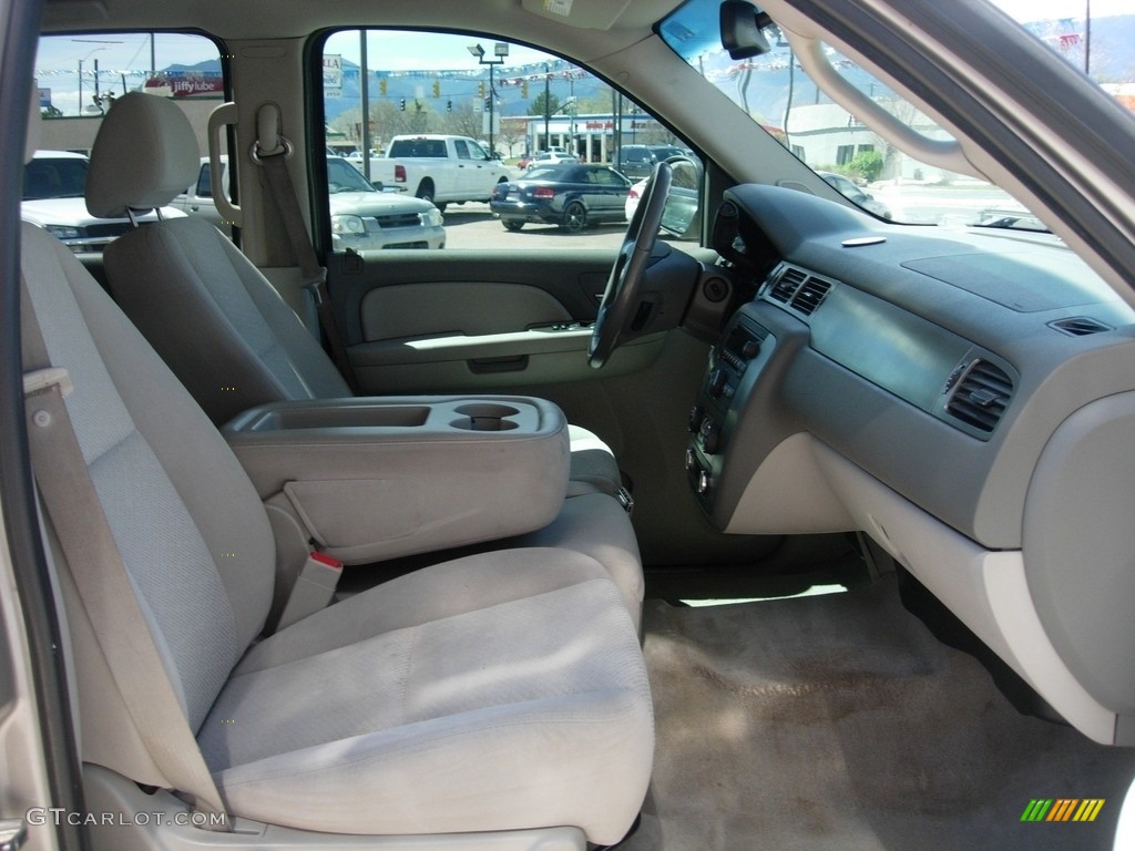 2007 Suburban 1500 LS 4x4 - Silver Birch Metallic / Light Titanium/Dark Titanium photo #18