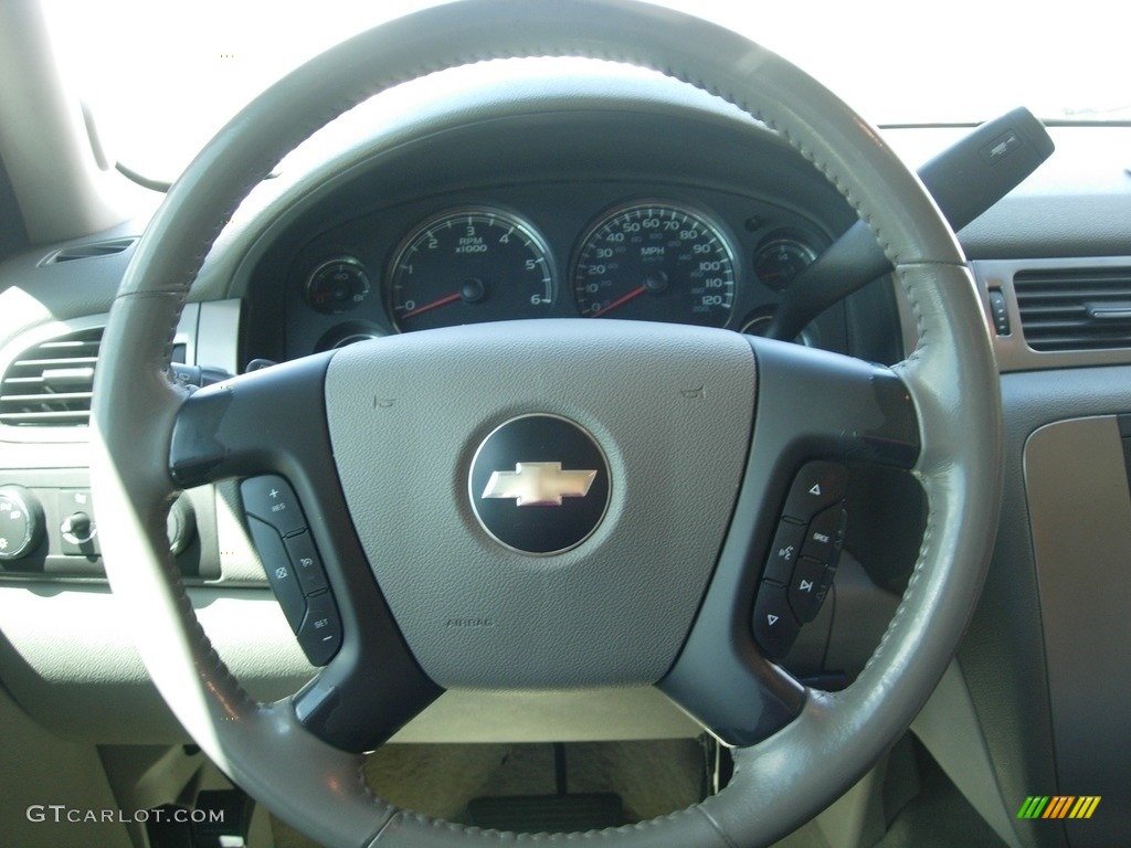 2007 Suburban 1500 LS 4x4 - Silver Birch Metallic / Light Titanium/Dark Titanium photo #20