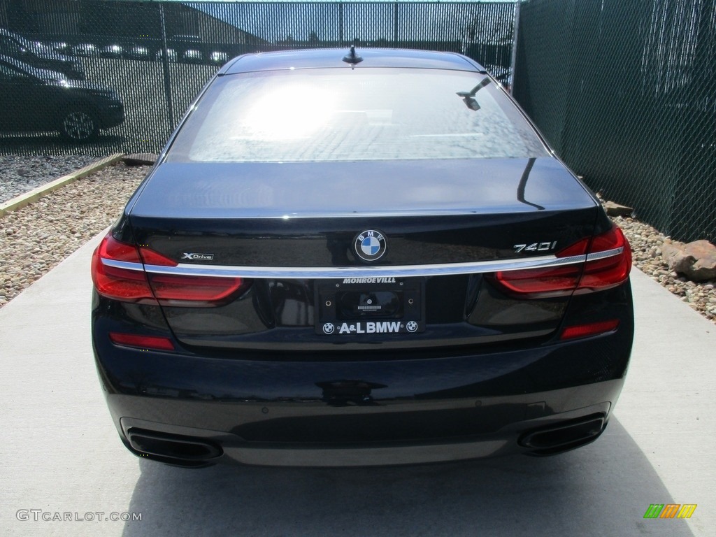 2017 7 Series 740i xDrive Sedan - Black Sapphire Metallic / Black photo #9