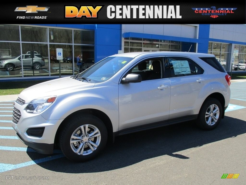 Silver Ice Metallic Chevrolet Equinox