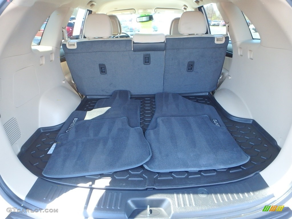 2011 Sorento LX AWD - White Sand Beige / Beige photo #7