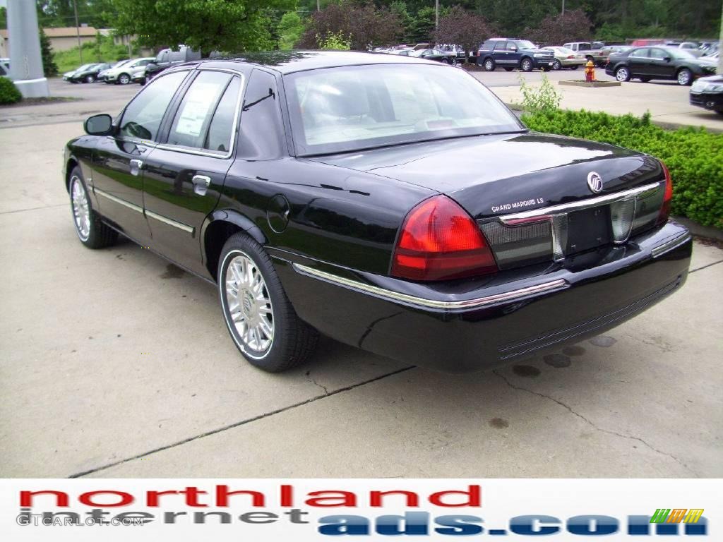 2009 Grand Marquis LS - Black / Medium Light Stone photo #2