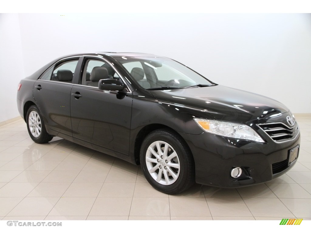 2011 Camry XLE V6 - Black / Ash photo #1