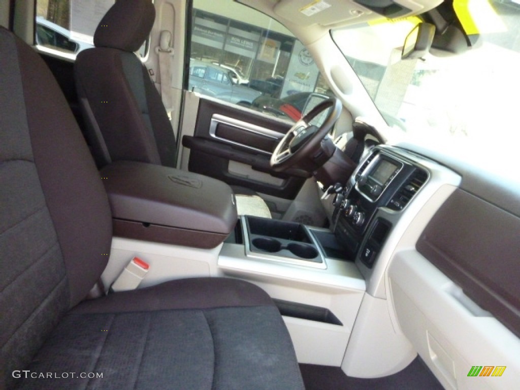 2014 1500 SLT Quad Cab 4x4 - Bright White / Black/Diesel Gray photo #5