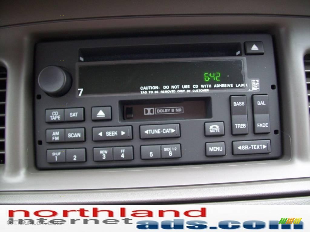 2009 Grand Marquis LS - Black / Medium Light Stone photo #19