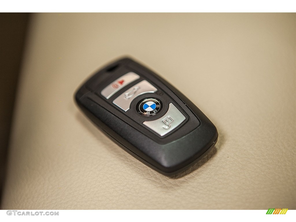 2013 BMW 5 Series 528i Sedan Keys Photo #112303548