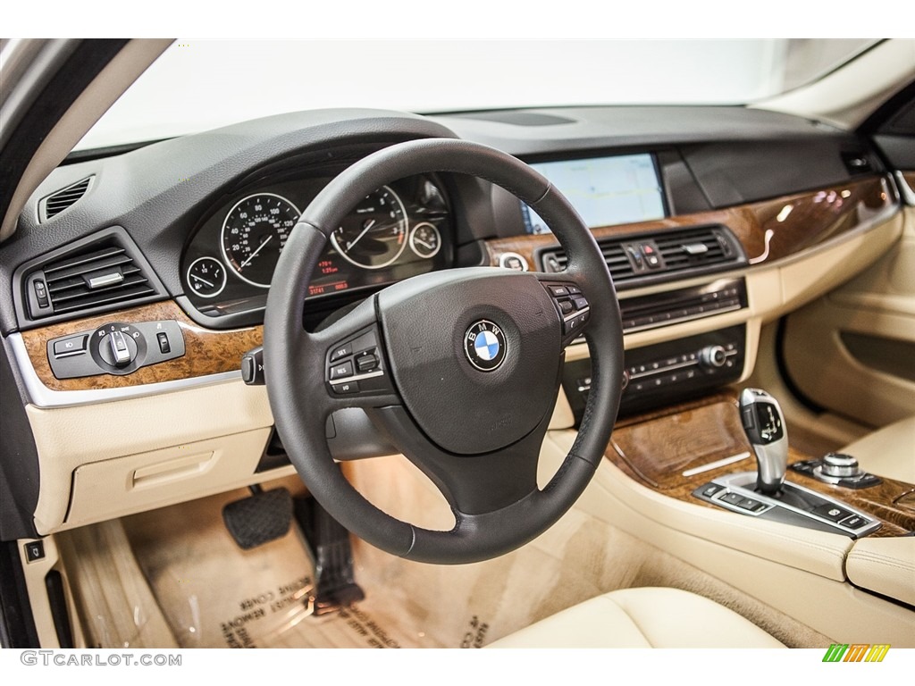 2013 BMW 5 Series 528i Sedan Venetian Beige Dashboard Photo #112303764