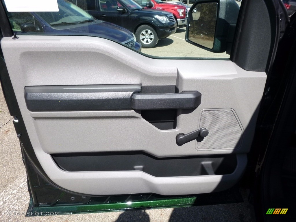 2016 F150 XL Regular Cab 4x4 - Green Gem / Medium Earth Gray photo #14