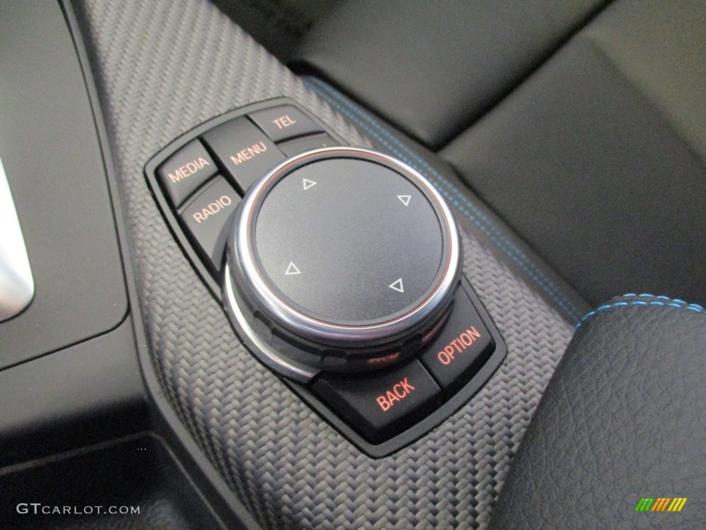 2016 BMW M2 Coupe Controls Photo #112320495