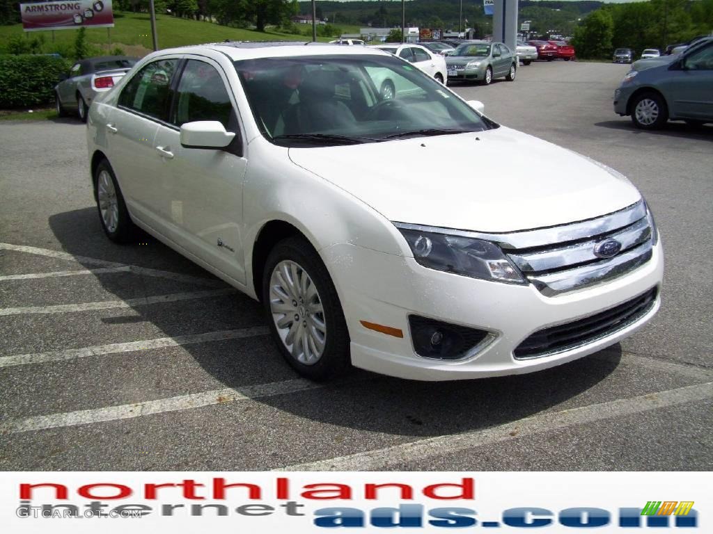 2010 Fusion Hybrid - White Platinum Tri-coat Metallic / Charcoal Black photo #5