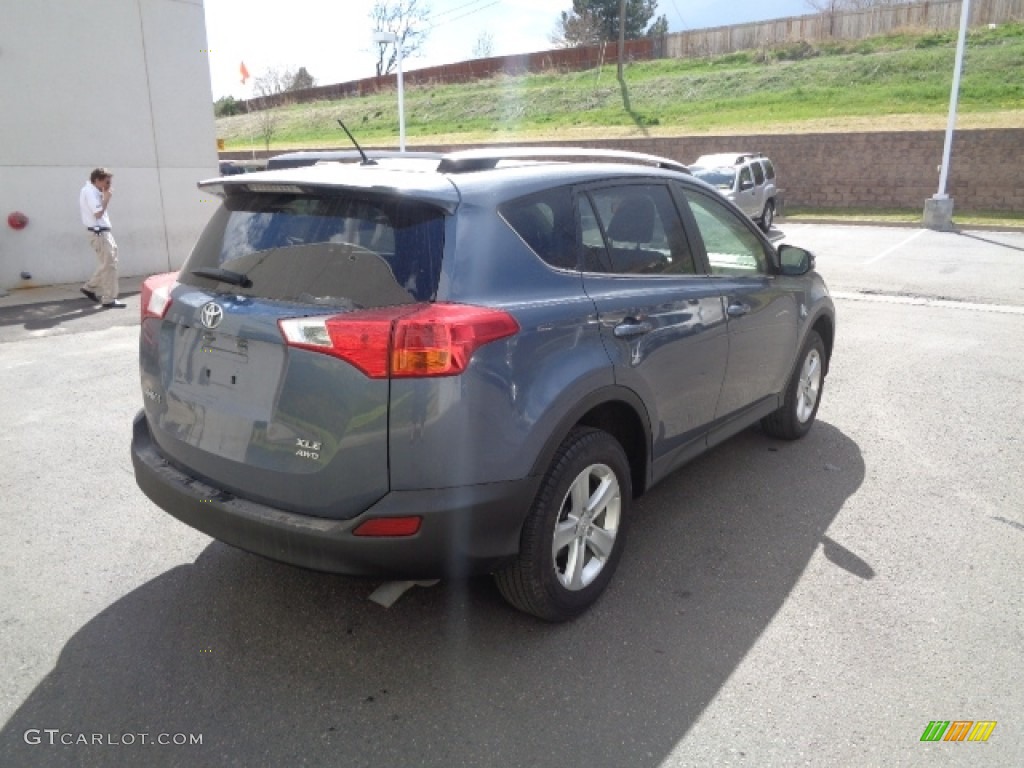2013 RAV4 XLE AWD - Shoreline Blue Pearl / Black photo #8