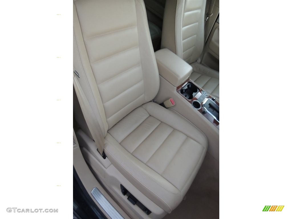 2006 Touareg V6 - Venetian Green / Pure Beige photo #10
