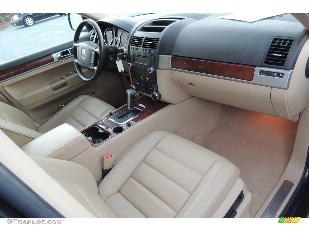 2006 Touareg V6 - Venetian Green / Pure Beige photo #16