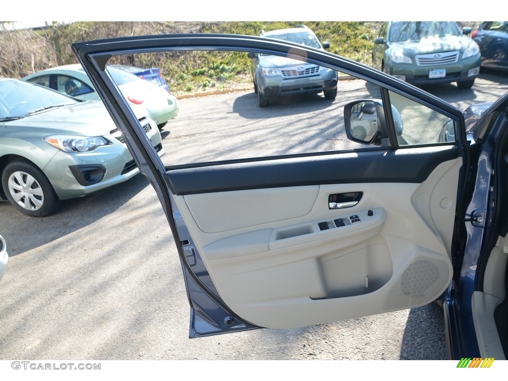 2013 XV Crosstrek 2.0 Premium - Marine Blue Pearl / Ivory photo #20