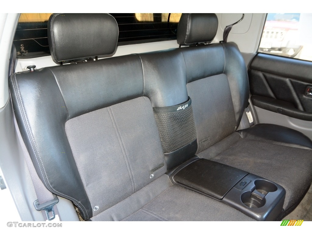 2005 Baja Turbo - Brilliant Silver Metallic / Medium Gray photo #15