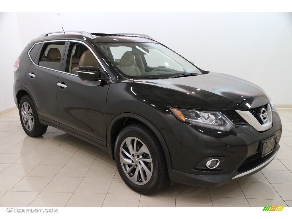 2015 Rogue S AWD - Super Black / Almond photo #1