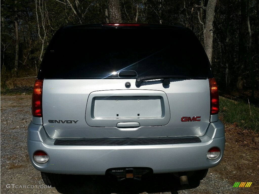2007 Envoy SLE 4x4 - Liquid Silver Metallic / Light Gray photo #8