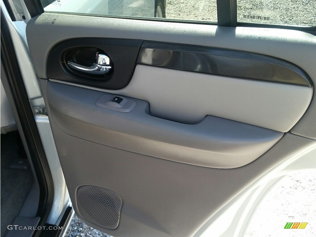 2007 Envoy SLE 4x4 - Liquid Silver Metallic / Light Gray photo #13