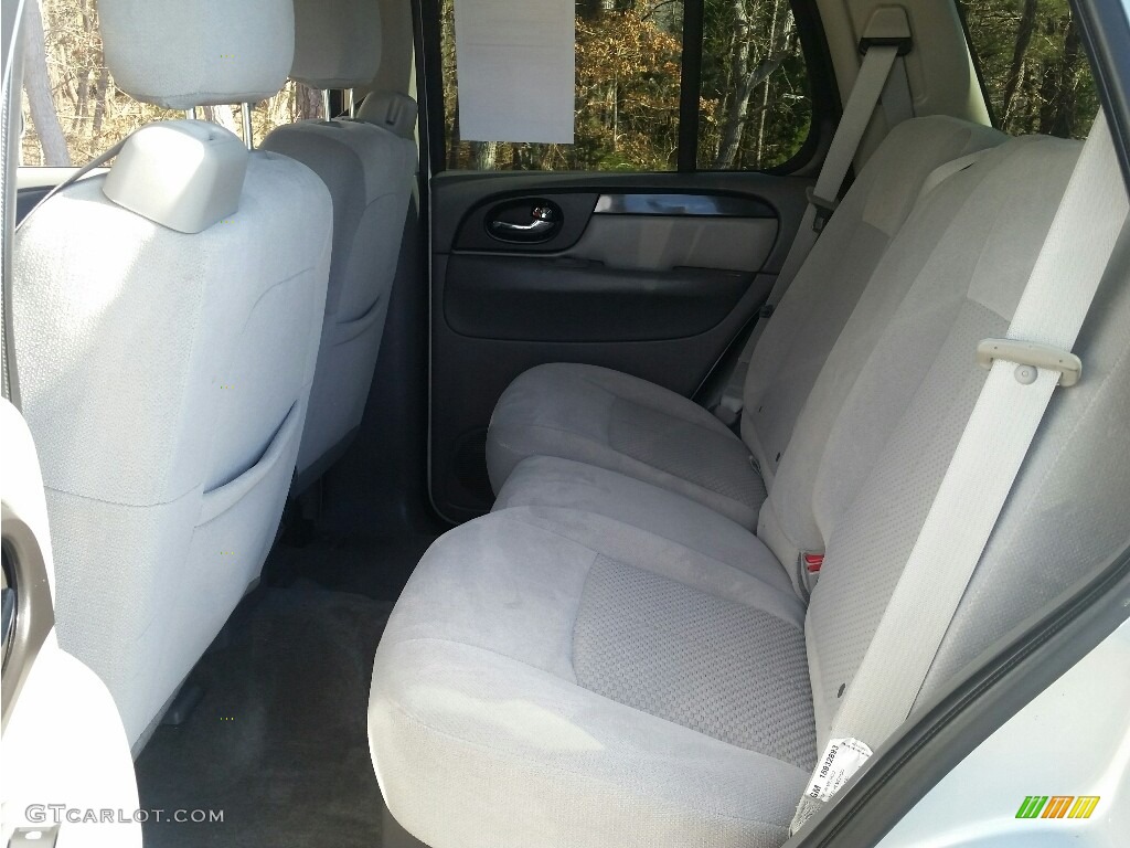 2007 Envoy SLE 4x4 - Liquid Silver Metallic / Light Gray photo #24