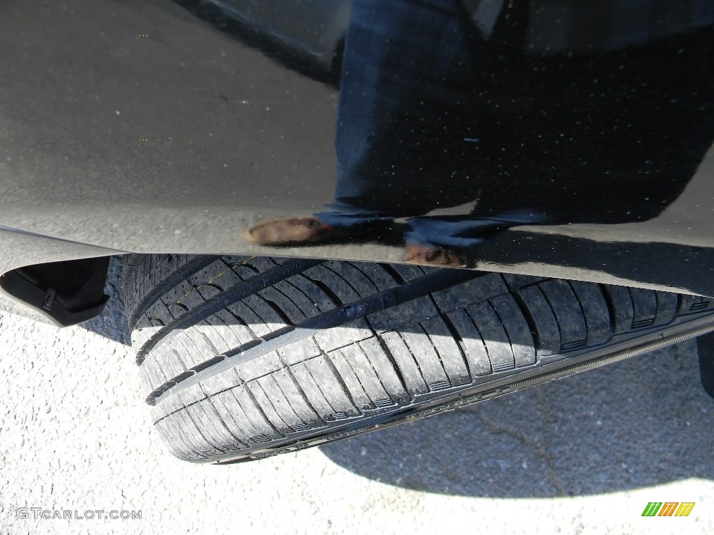 2010 ES 350 - Black Sapphire Pearl / Black photo #27