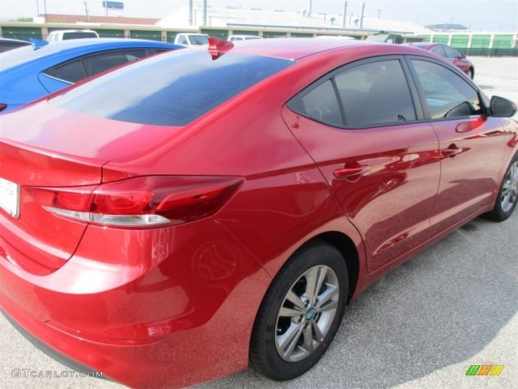 2017 Elantra SE - Red / Gray photo #6