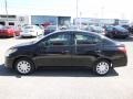 Super Black - Versa 1.6 S Sedan Photo No. 10