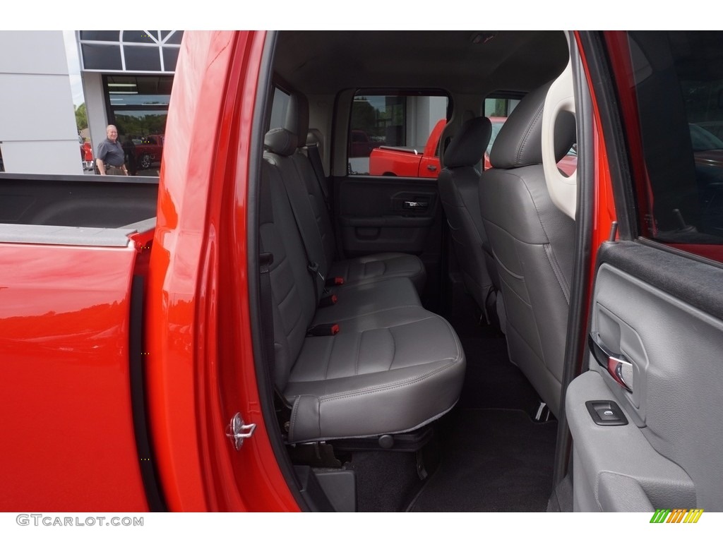 2014 1500 Big Horn Quad Cab 4x4 - Flame Red / Black/Diesel Gray photo #17