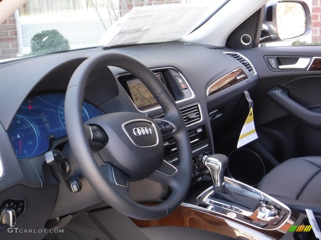 2016 Q5 2.0 TFSI Premium quattro - Monsoon Gray Metallic / Black photo #19
