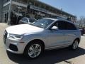 Florett Silver Metallic 2016 Audi Q3 2.0 TSFI Premium Plus quattro