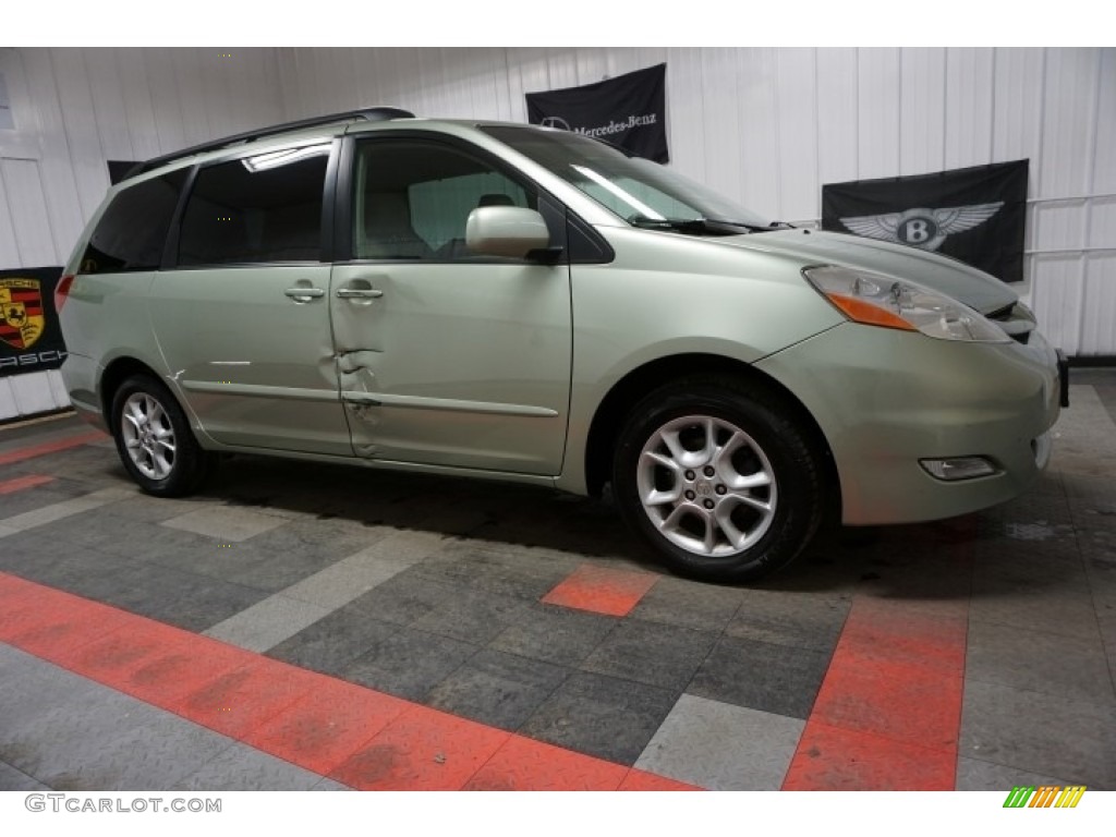 2006 Sienna XLE - Silver Pine Mica / Taupe photo #6