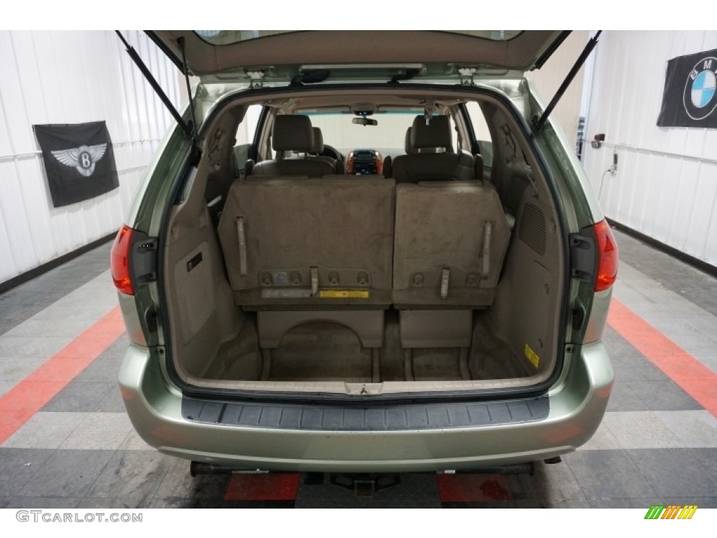 2006 Sienna XLE - Silver Pine Mica / Taupe photo #21