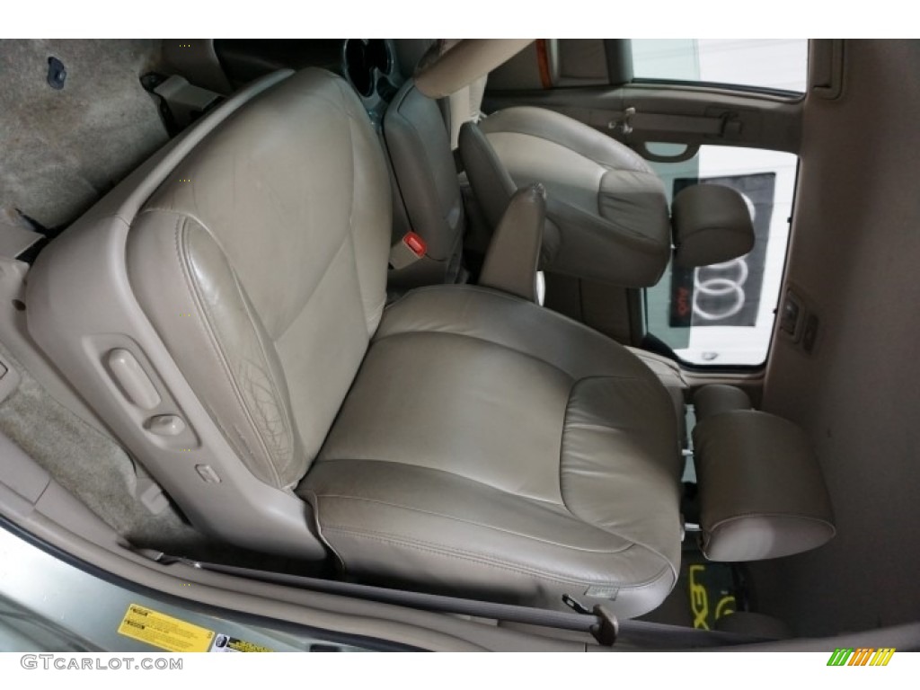 2006 Sienna XLE - Silver Pine Mica / Taupe photo #25