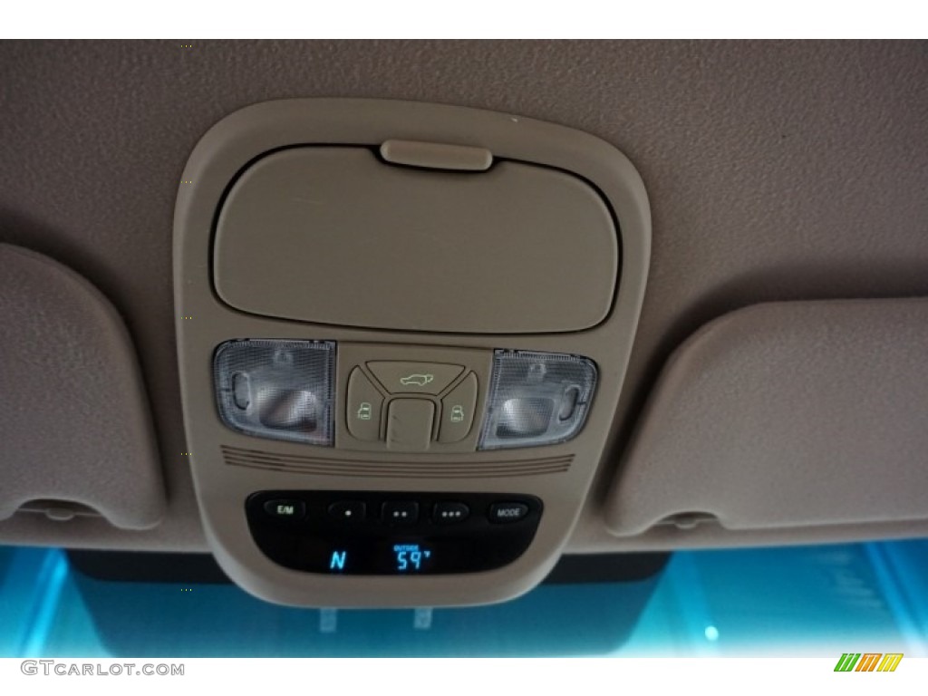 2006 Sienna XLE - Silver Pine Mica / Taupe photo #44