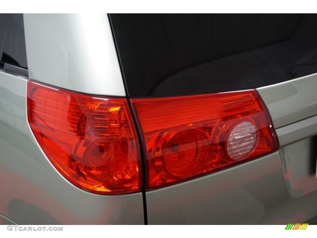 2006 Sienna XLE - Silver Pine Mica / Taupe photo #69