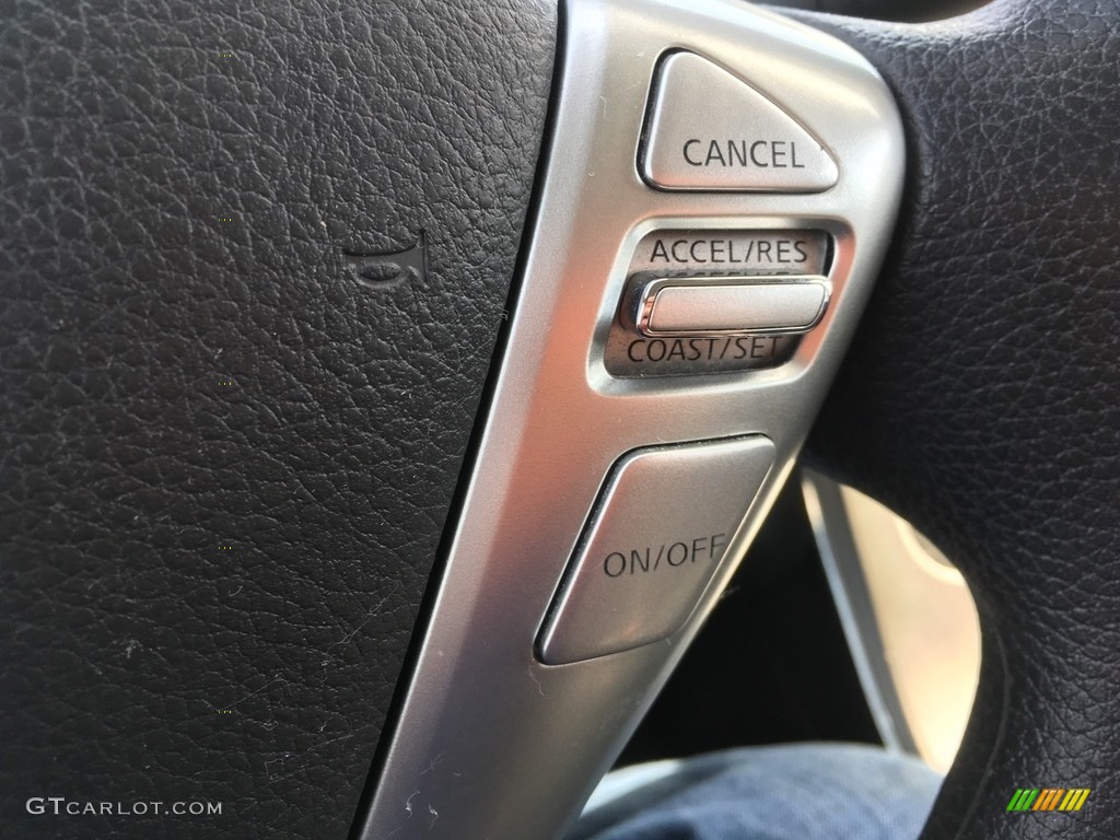 2013 Sentra SV - Aspen White / Charcoal photo #17