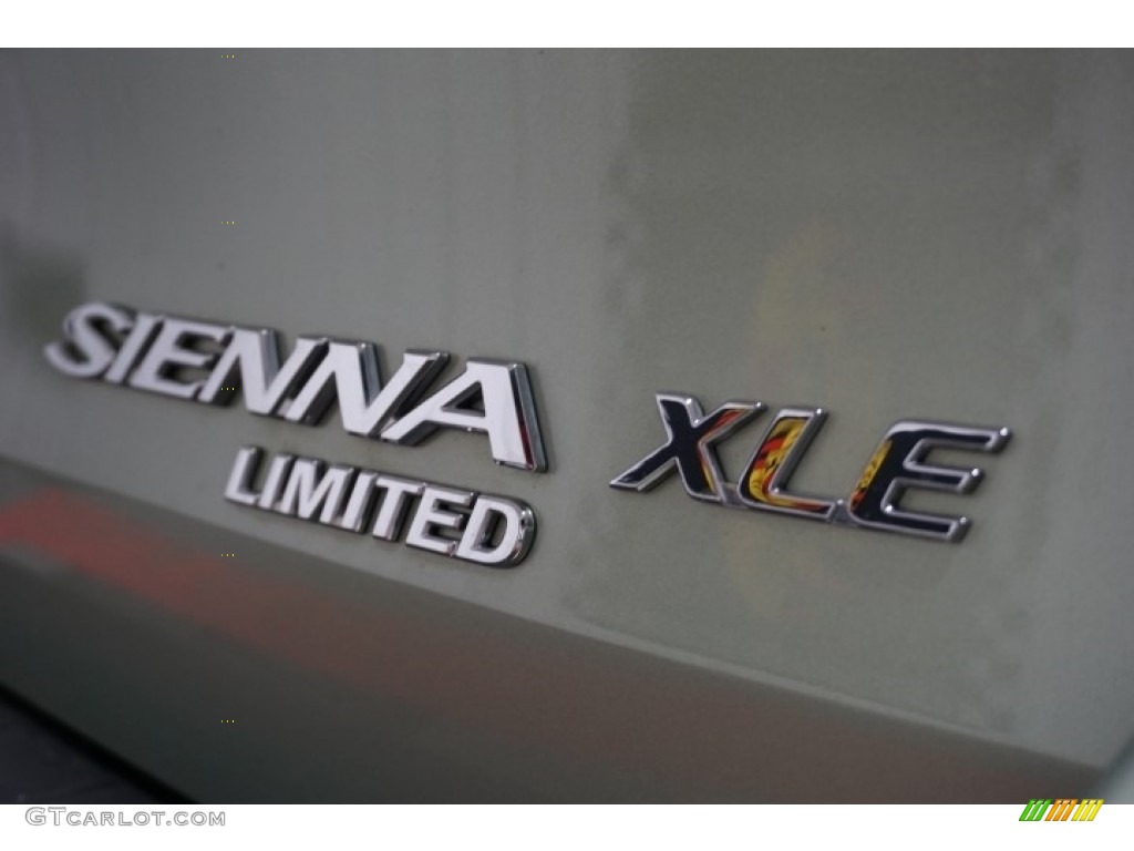 2006 Sienna XLE - Silver Pine Mica / Taupe photo #94