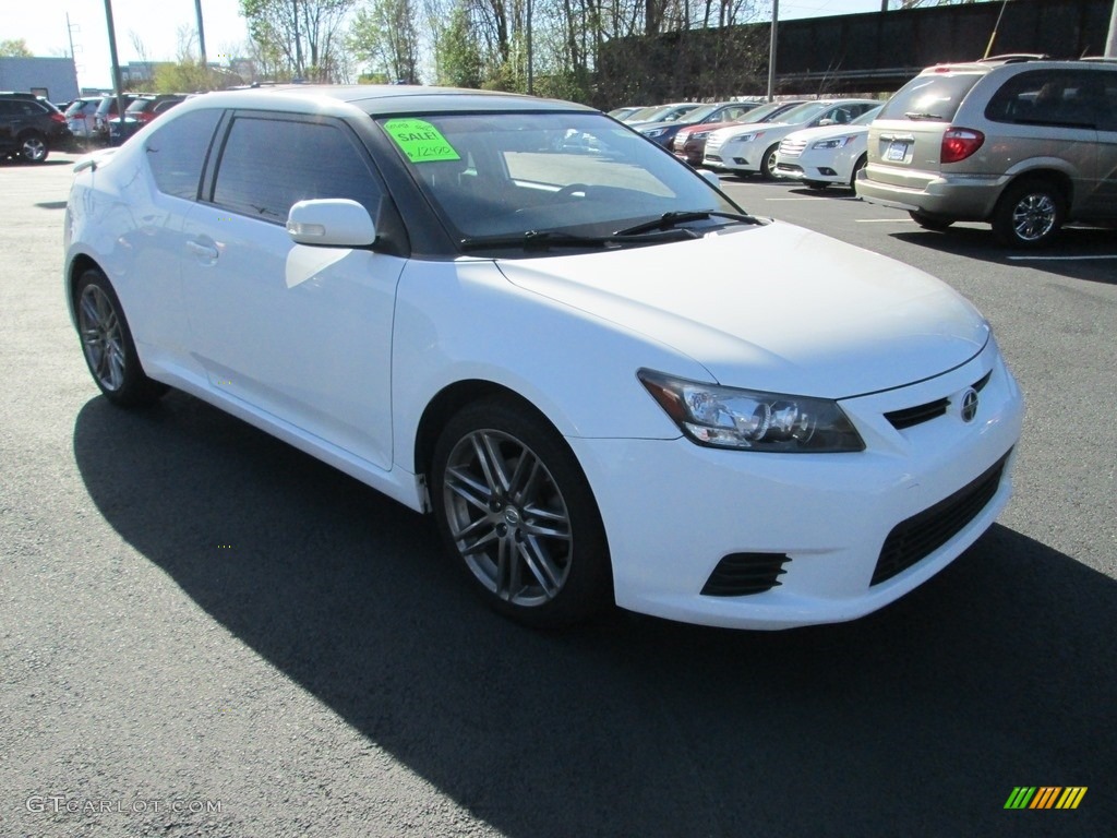 2011 tC  - Super White / Dark Charcoal photo #4