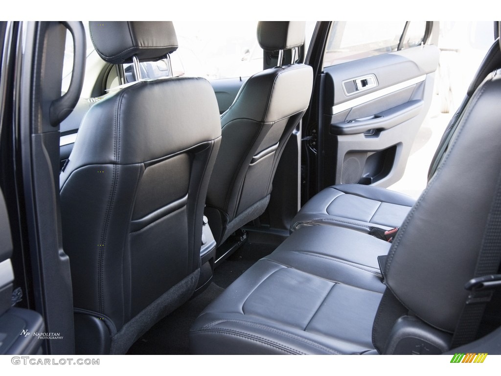 2016 Explorer XLT 4WD - Shadow Black / Ebony Black photo #9