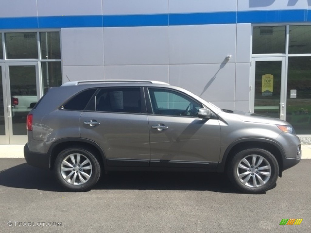 2011 Sorento LX V6 - Titanium Silver / Gray photo #2