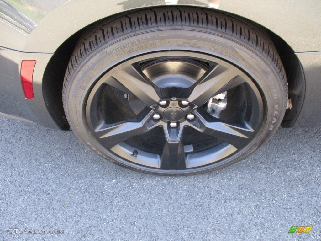 2016 Chevrolet Camaro LT Coupe Wheel Photo #112384493