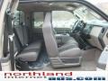 Red - F250 Super Duty XLT SuperCab 4x4 Photo No. 15