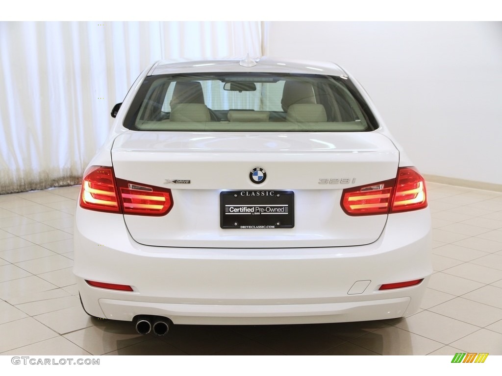 2013 3 Series 328i xDrive Sedan - Mineral White Metallic / Venetian Beige photo #19