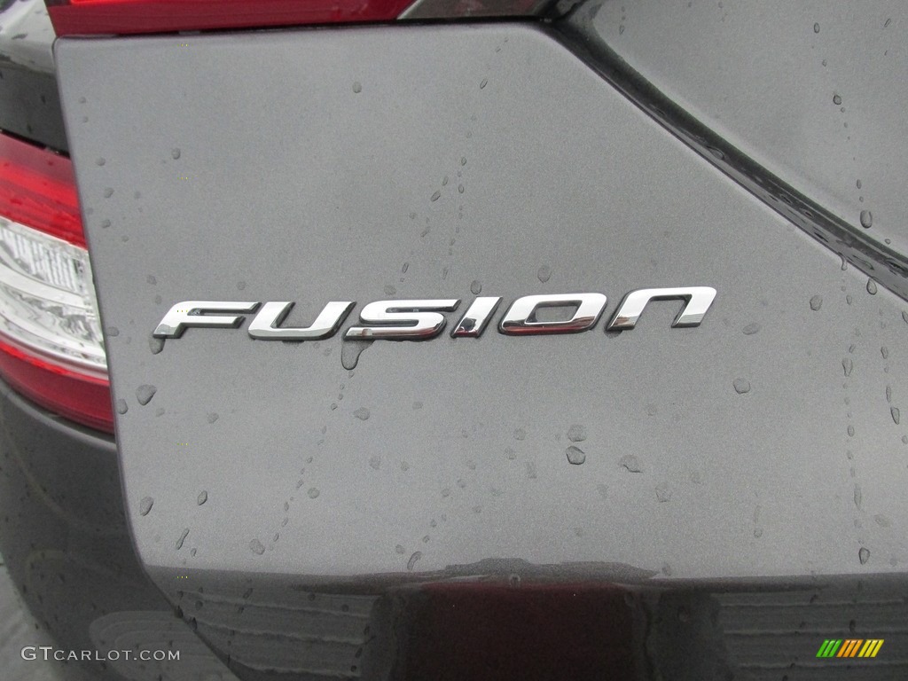 2016 Fusion Titanium - Magnetic Metallic / Charcoal Black photo #13