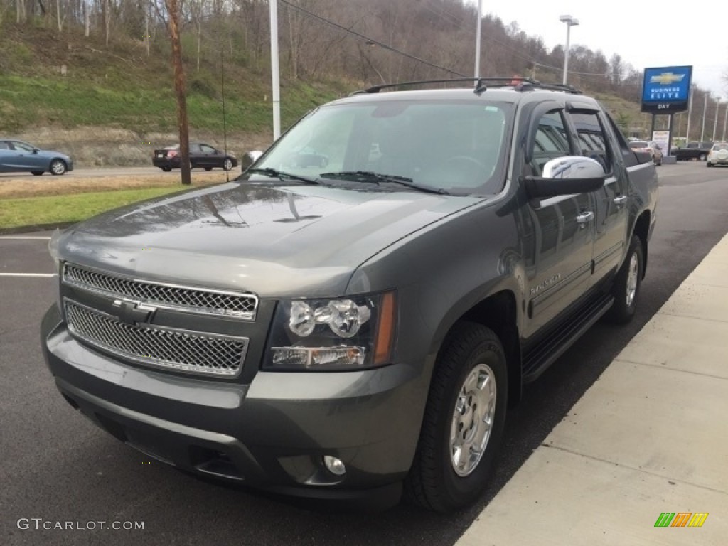 2011 Avalanche LT 4x4 - Steel Green Metallic / Ebony photo #5